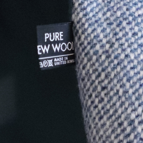 BNWOT Women's Sky Blue Tweed Jacket & Skirt Set Quiet Luxury 100% Wool - Picture 7 of 14